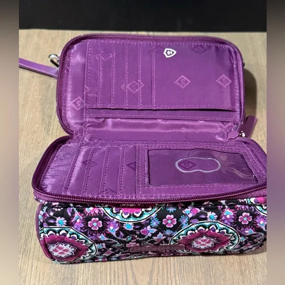 Vera Bradley Purple Floral Patterned Tri Fold Zippered Wallet : Clean - Picture 9 of 12